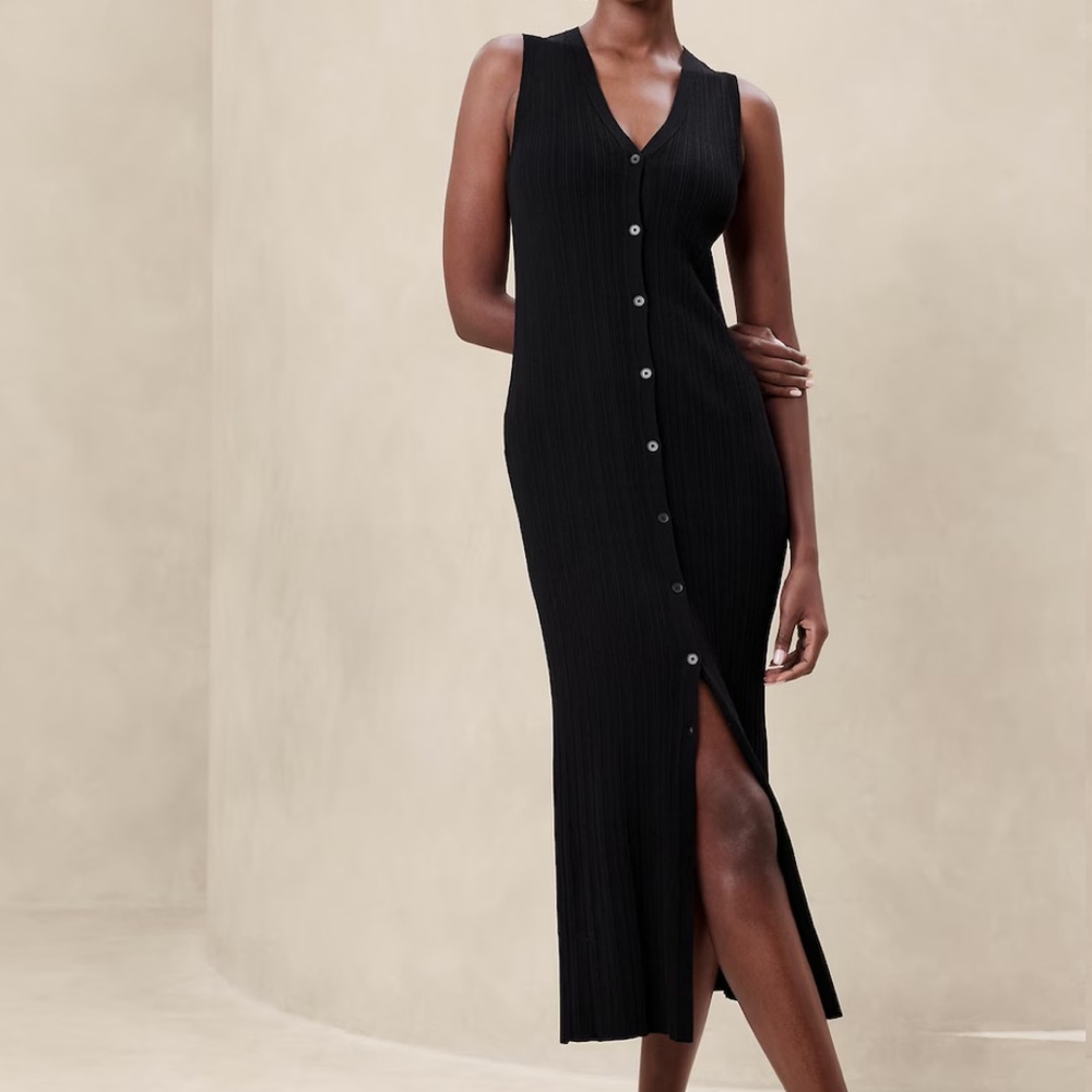 Gorgeous black midi dress